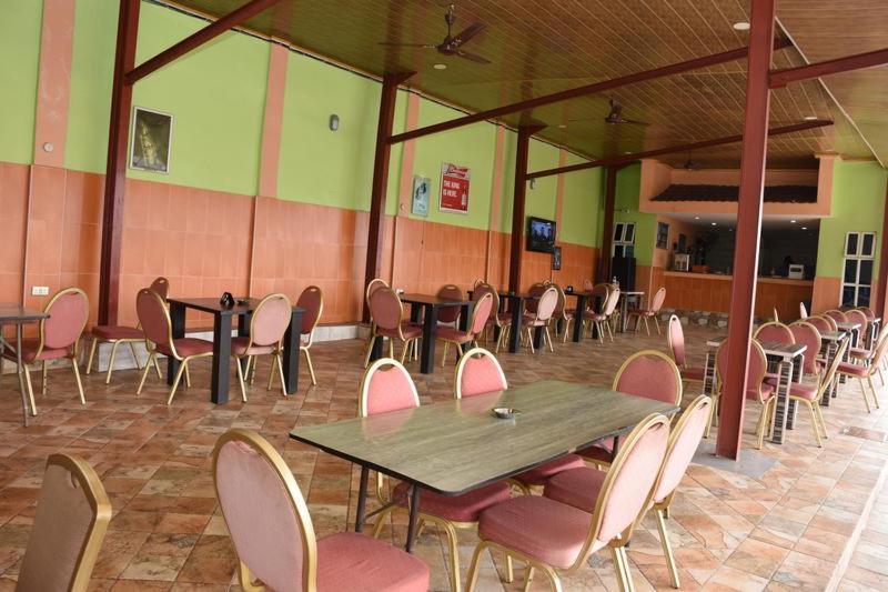 Hard Break Hotel Enugu Exterior photo
