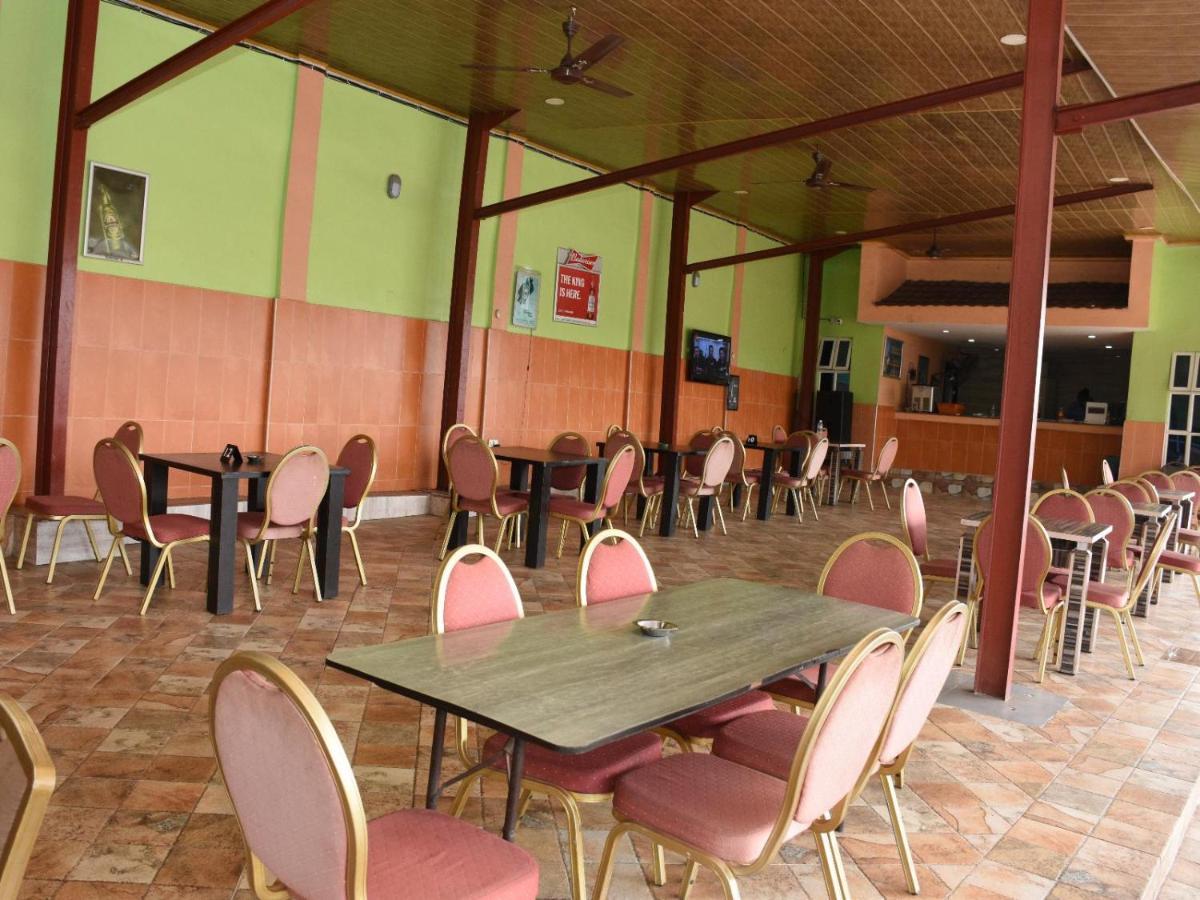 Hard Break Hotel Enugu Exterior photo